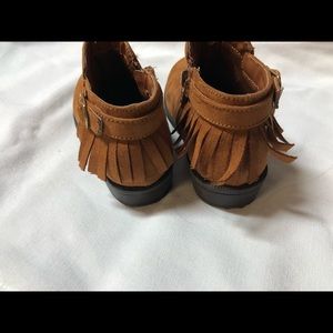 Shoes - Girls fringe booties Shoes - Girls fringe booties
